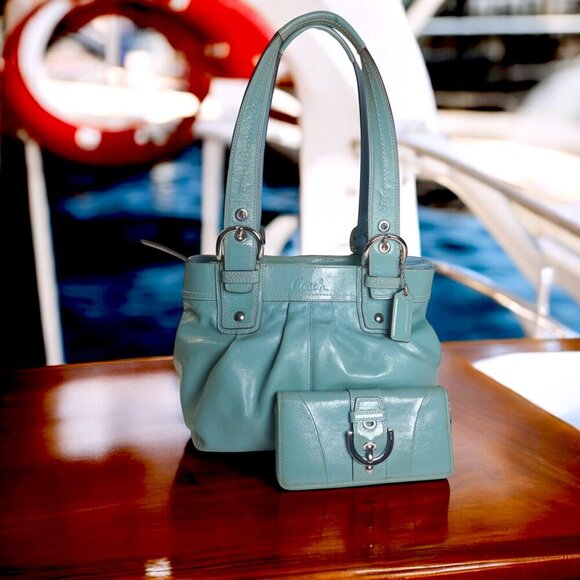COACH Soho Satchel & Wallet in turquoise patent leather set - Picture 3 of 15